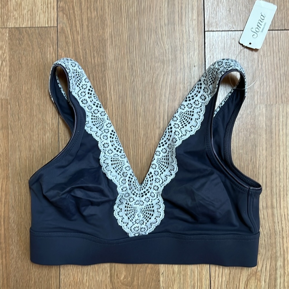 Soma “Embraceable Wireless” unlined geo lace in gray ink/ ivory foil - Picture 6 of 8